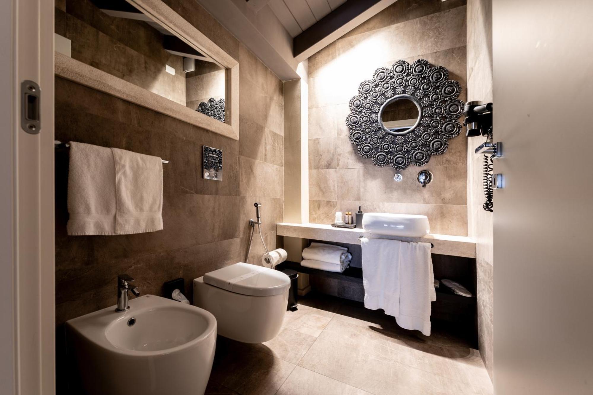 Neko Boutique Hotel Каляри Екстериор снимка