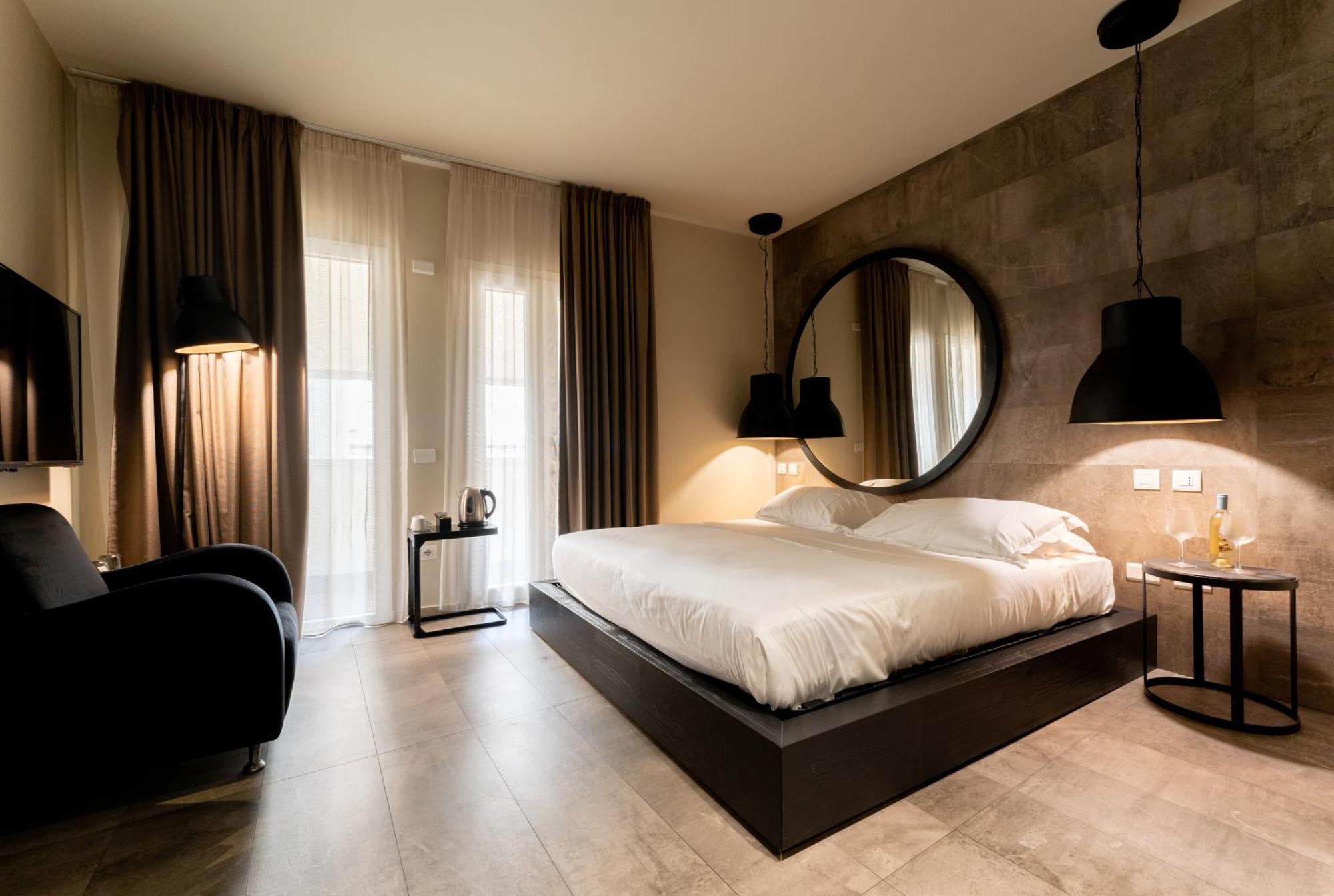 Neko Boutique Hotel Каляри Екстериор снимка