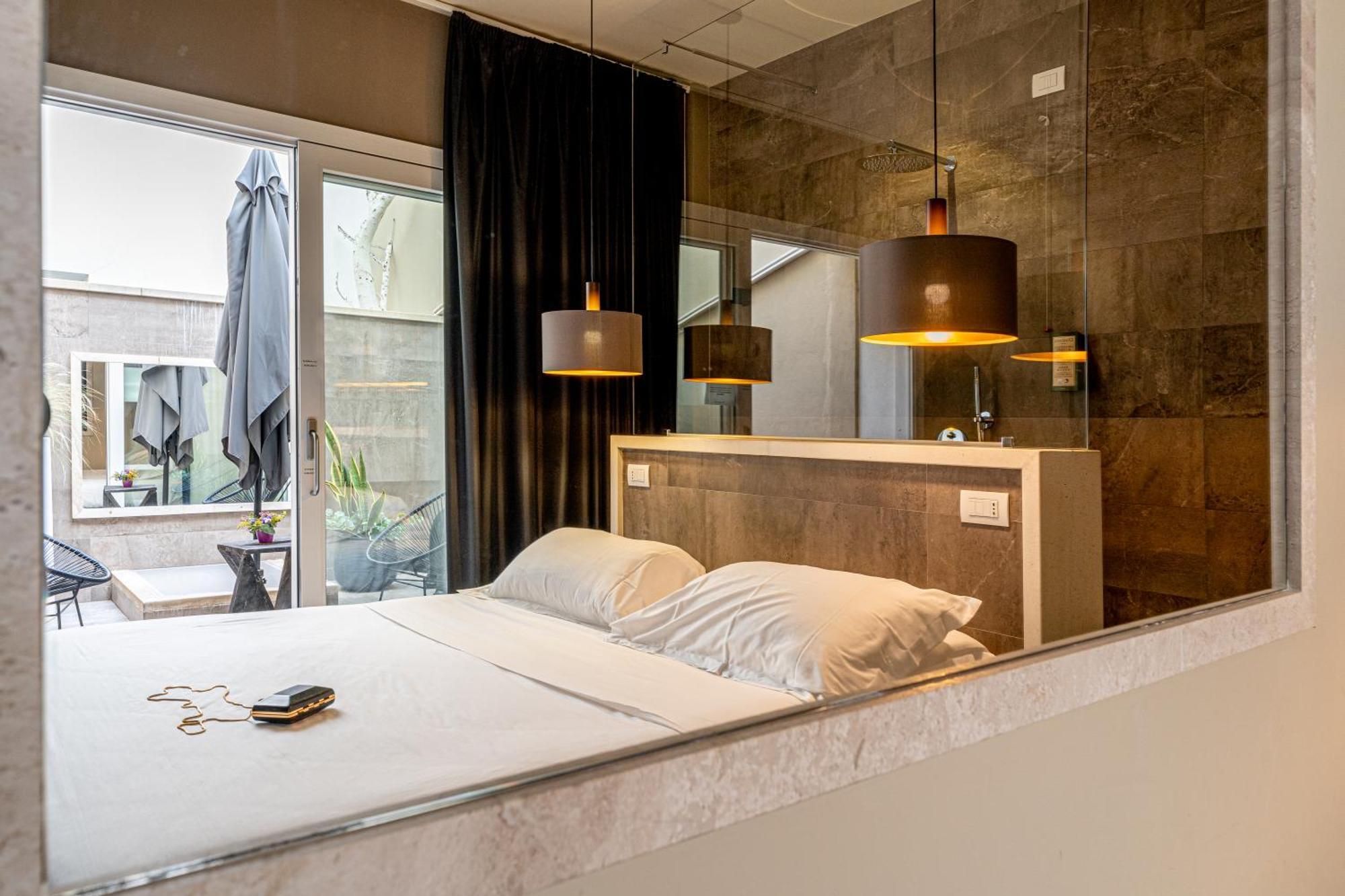 Neko Boutique Hotel Каляри Екстериор снимка