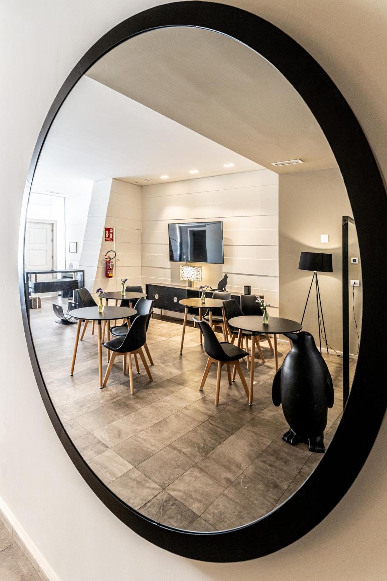 Neko Boutique Hotel Каляри Стая снимка