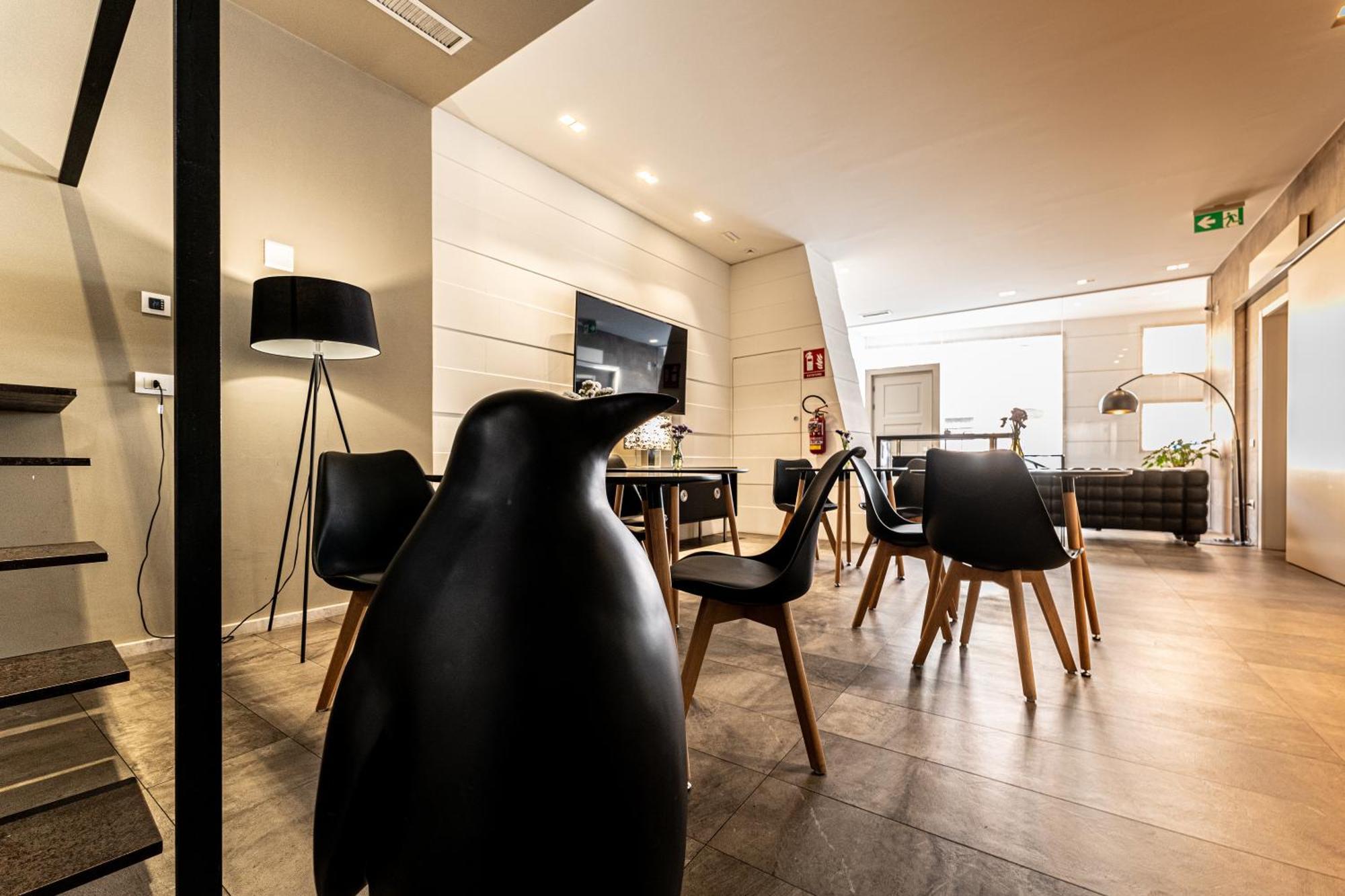 Neko Boutique Hotel Каляри Стая снимка